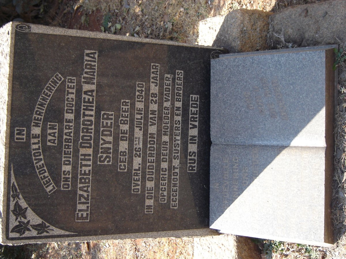 SNYDER Elizabeth Dorothea Maria nee DE BEER -1940 :: DE BEER Susanna Elizabeth -1944