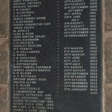 Plaque 06