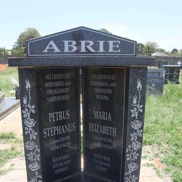 ABRIE Petrus Stephanus 1950-2013 & Maria Elizabeth 1956-2019