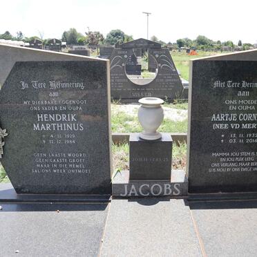 J - Vanne :: Surnames - J