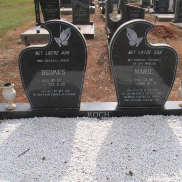 KOCH Beukes 1943-1992 &amp; Marie 1944-1990
