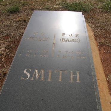 SMITH F.J.P. 1912-2000 &amp; P.C. 1912-1997