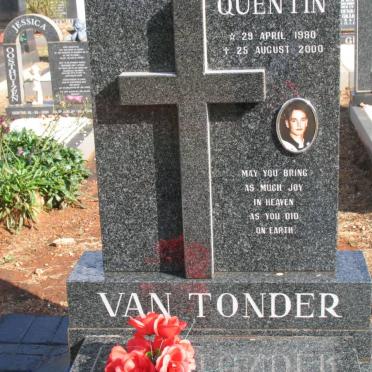 TONDER Quentin, van 1980-2000