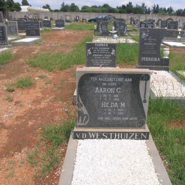 WESTHUIZEN Aaron C., v.d. 1916-1985 &amp; Hilda M. 1922-2001