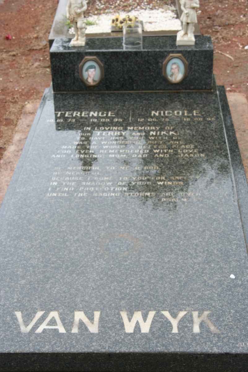 WYK Terence, van 1973-1995 :: VAN WYK Nicole 1975-1995