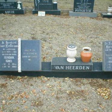 HEERDEN Hendrik Karel, van 1929-1983 &amp; Hendrik Johannes 1950-1985