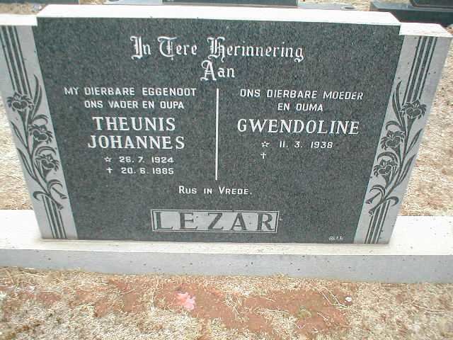 LEZAR Theunis Johannes 1924-1985 &amp; Gwendoline 1938-
