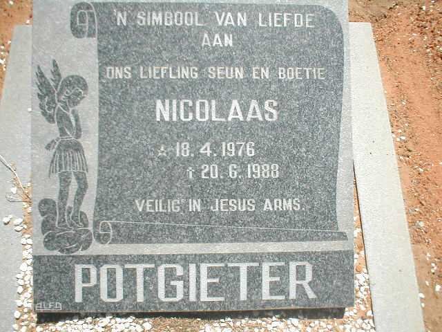 POTGIETER Nicolaas 1976-1988
