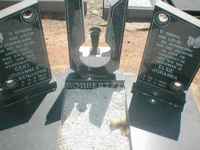 ROBBERTZE Gert Johannes Benjamin 1923-1985 &amp; Elsie Johanna 1925-1995