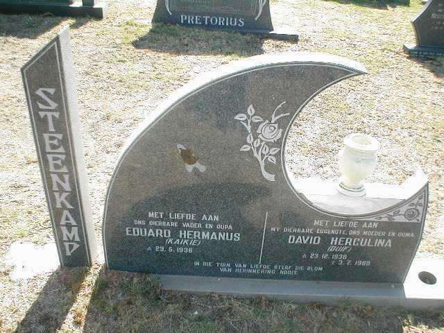 STEENKAMP Eduard Hermanus 1938- &amp; David Herculina 1938-1988
