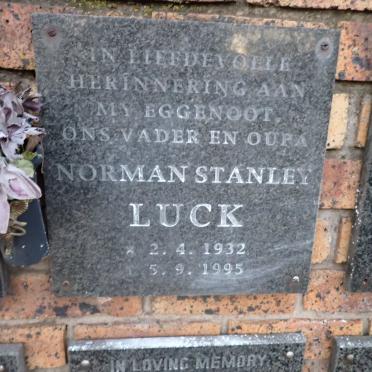 LUCK Norman Stanley 1932-1995