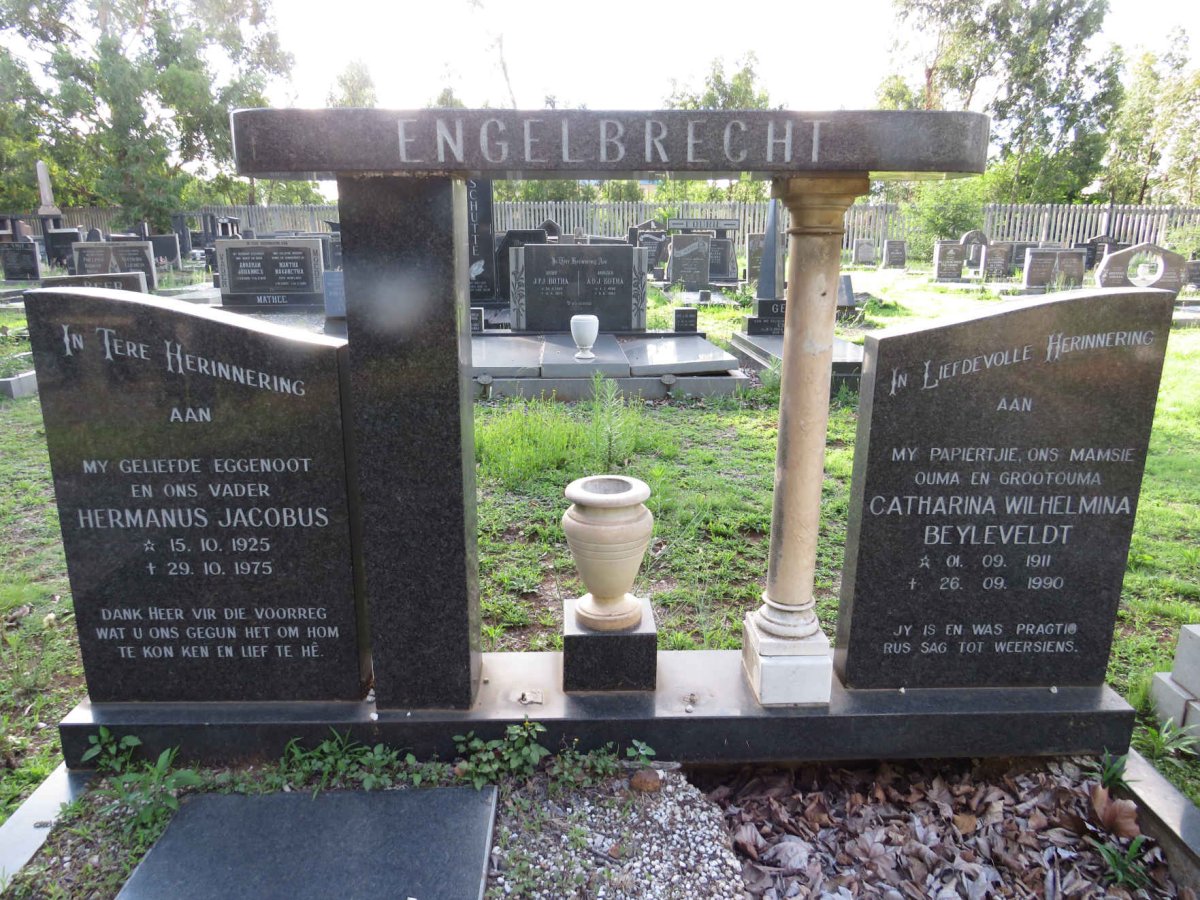 ENGELBRECHT Hermanus Jacobus 1925-1975 &amp; Catharina Wilhelmina BEYLEVELDT 1911-1990