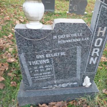HORN Theuns 1933-1997