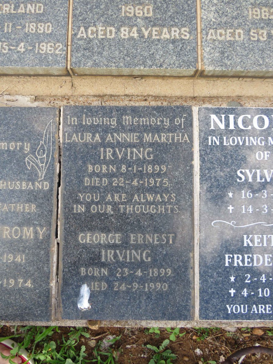 IRVING George Ernest 1899-1990 &amp; Laura Anne Martha 1899-1975