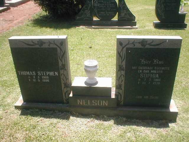 NELSON Thomas Stephen 1909-1996 &amp; Sophia 1908-1970