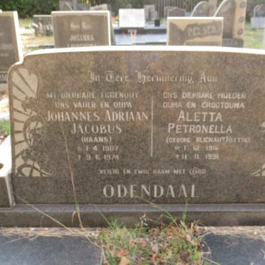 ODENDAAL Johannes Adriaan Jacobus 1907-1974 &amp; Aletta Petronella BLIGNAUT 1916-1991