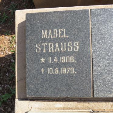 STRAUSS Mabel 1906-1970
