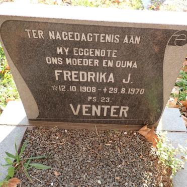 V - Surnames starting with V