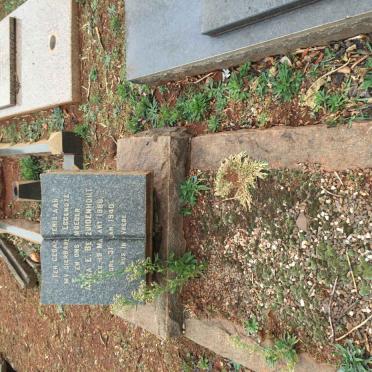 BEZUIDENHOUT Anna E. 1886-1940