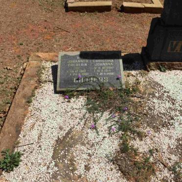 CILLIERS Johannes Frederik 1913-1981 &amp; Christina Johanna v.d. BERGH 1915-2000