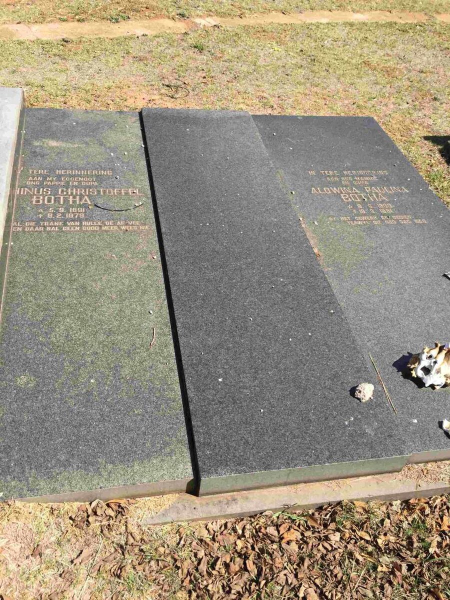 BOTHA ?hinus Christoffel 1891-1979 &amp; Aldwina Paulina 1900-19?1