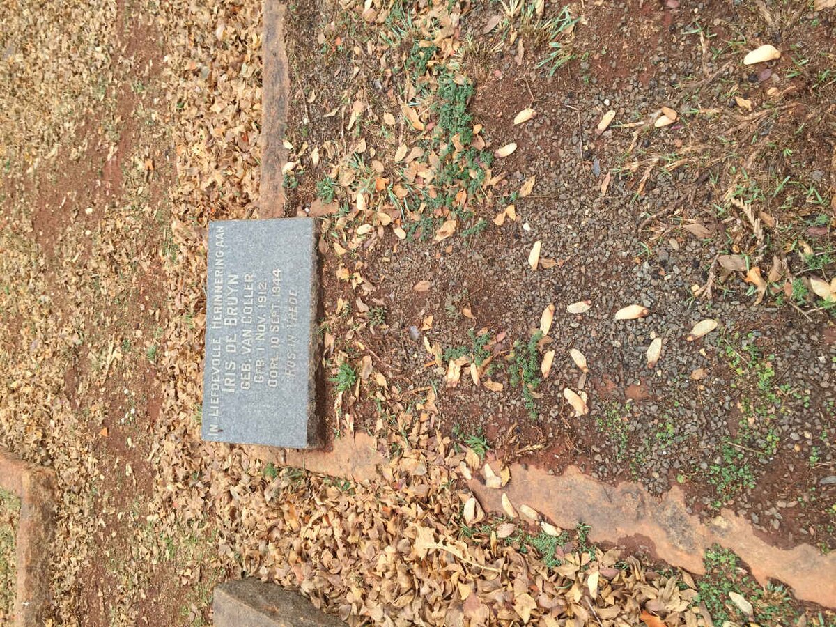 BRUYN Iris, de nee VAN COLLER 1912-1944