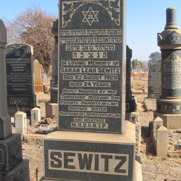 S - Surnames :: Vanne - S