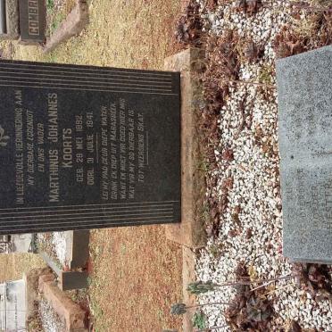 KOORTS Marthinus Johannes 1892-1941 &amp; Hester Magdalena 1894-1987