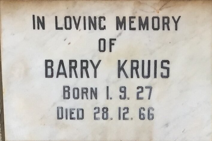 KRUIS Barry 1927-1966