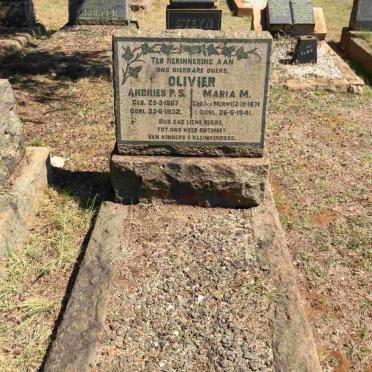 OLIVIER Andries P.S. 1867-1932 &amp; Maria M. V.D. MERWE 1871-1941