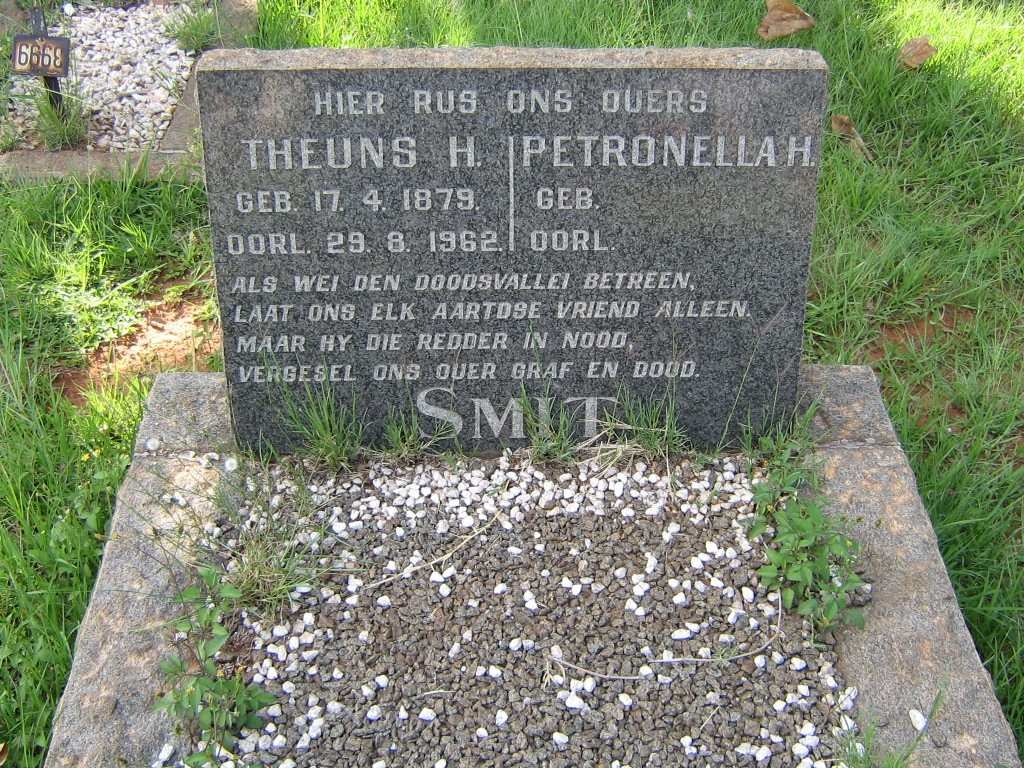 SMIT Theuns H. 1879-1962 &amp; Petronella H.