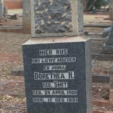 LOGGENBERG  Dorethea H. SMIT 1901-1981