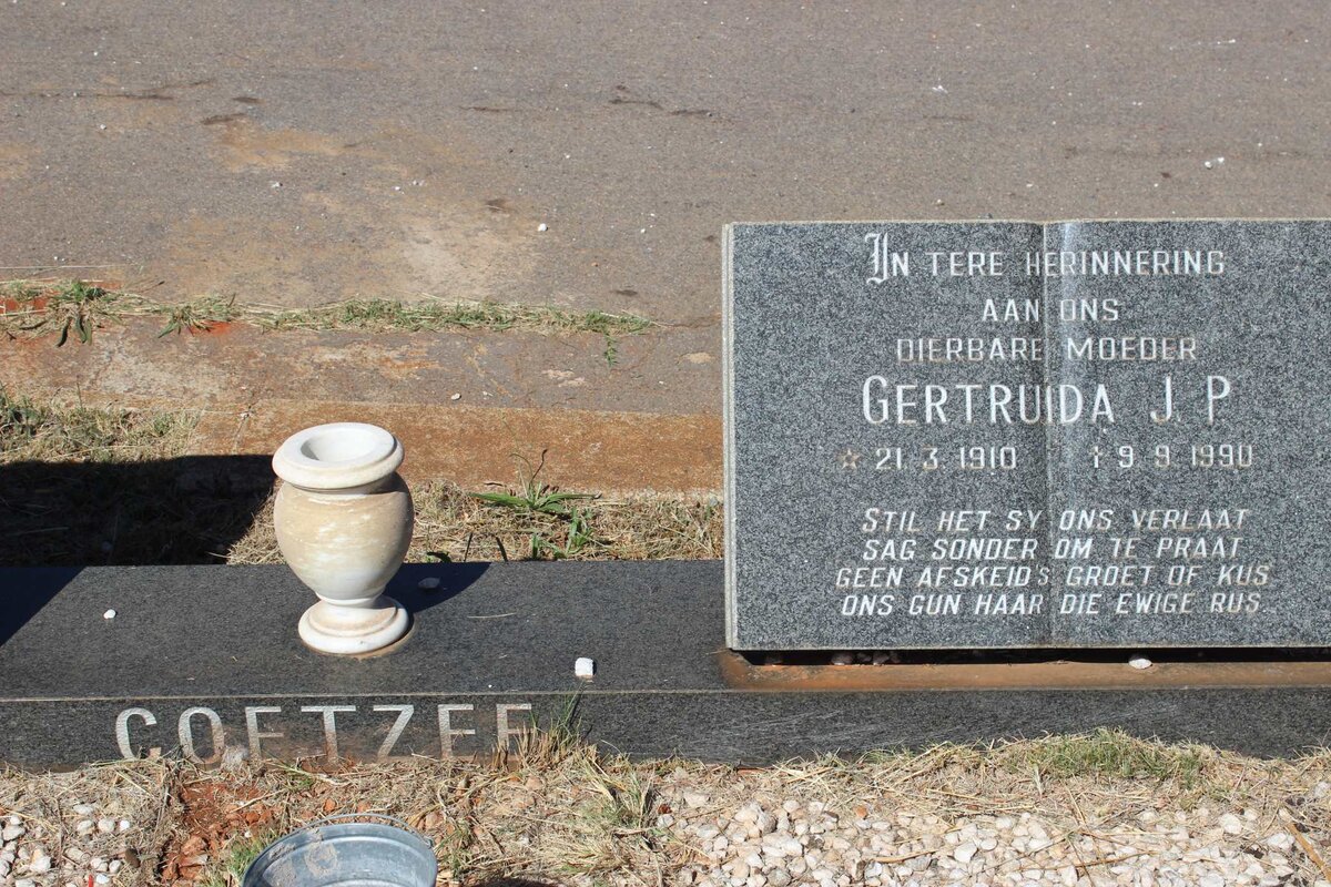 COETZEE Gertruida J.P. 1910-1990