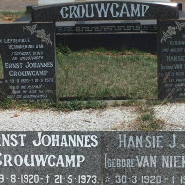 CROUWCAMP Ernst Johannes 1920-1973 &amp; Hansie J.J.P. VAN NIEKERK 1920-1990