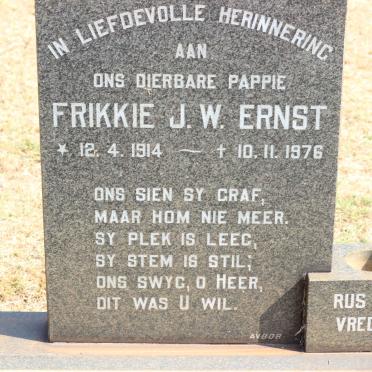 ERNST Frikkie J.W. 1914-1976