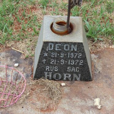 HORN Deon 1972-1972