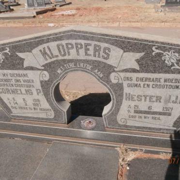 KLOPPERS Cornelis P. 1918-1987 &amp; Hester I.J.M. 1921-
