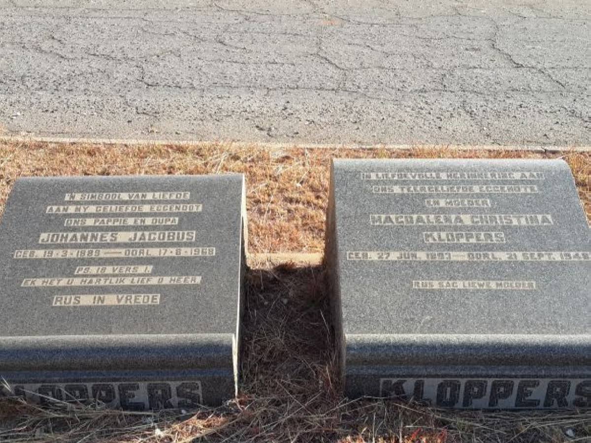 KLOPPERS Johannes Jacobus 1889-1968 &amp; Magdalena Christina 189?-1948