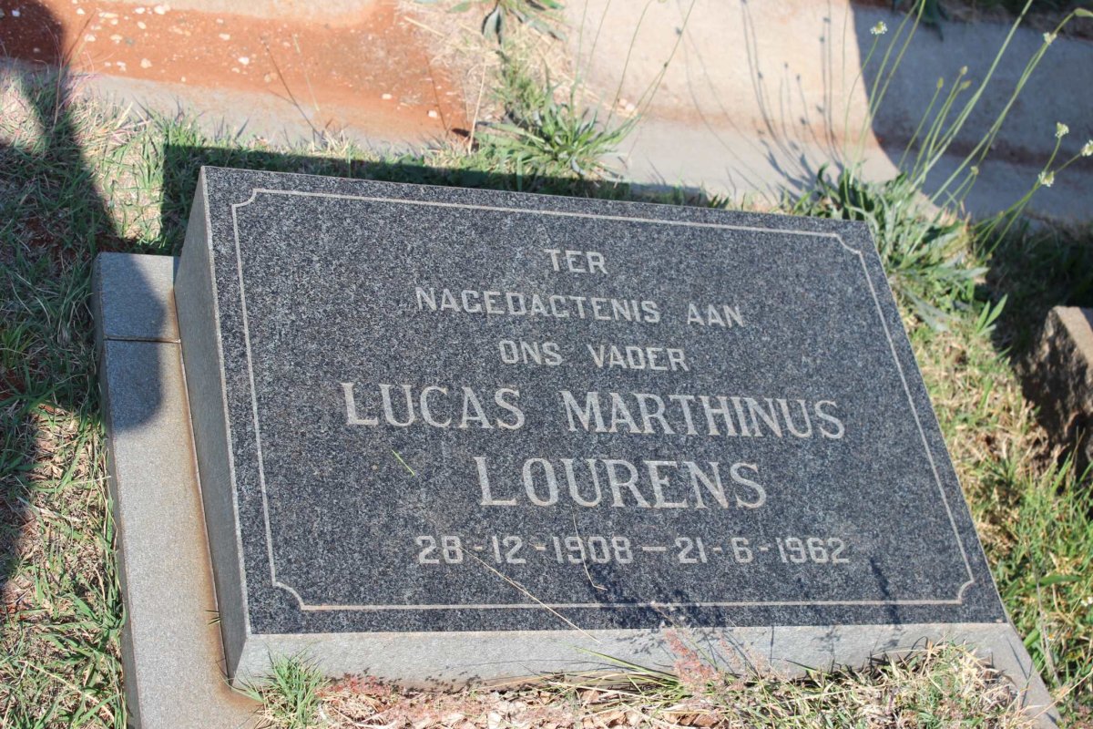 LOURENS Lucas Marthinus 1908-1962