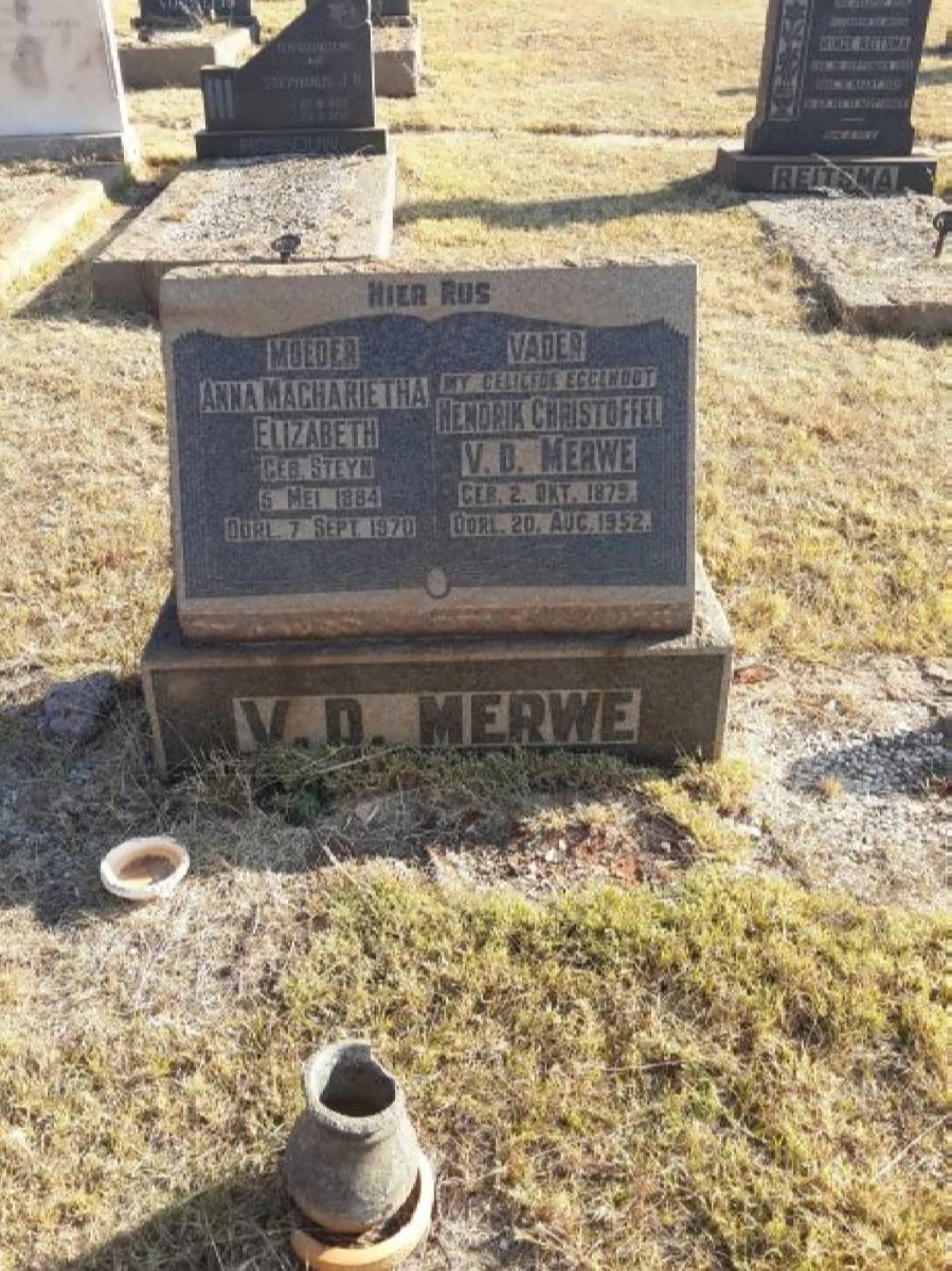 MERWE Hendrik Christoffel, v.d. 1879-1952 &amp; Anna Magharietha Elizabeth STEYN 1884-1970
