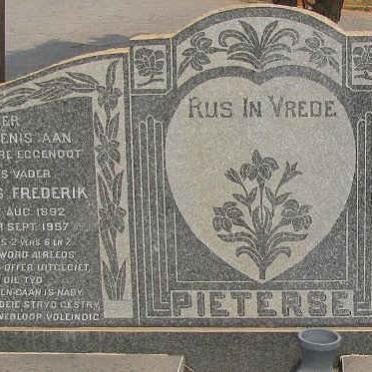 PIETERSE Jacobus Frederik 1892-1957 &amp; Anna E.S. JACOBS 1895-1982