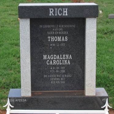 RICH Thomas 1932- &amp; Magdalena Carolina 1937-2008