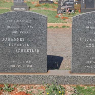 SCHNETLER Johannes Frederik 1887-1962 &amp; Elizabeth Louisa BOTES 1892-1980