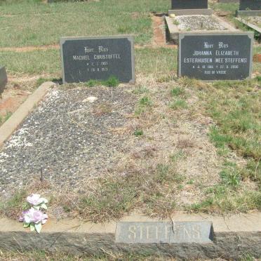 STEFFENS Machiel Christoffel 1907-1973 :: ESTERHUIZEN Johanna Elizabeth nee STEFFENS 1915-2006