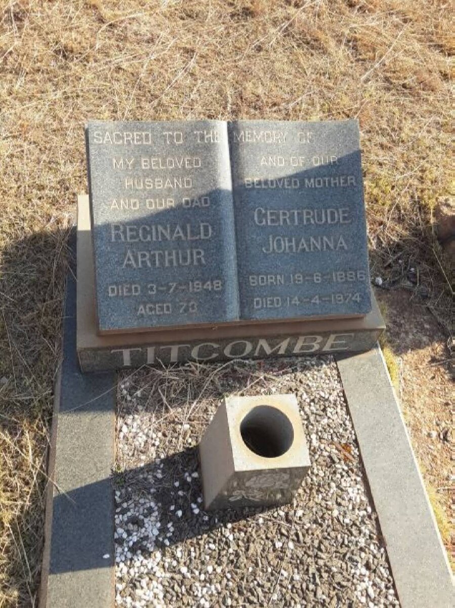 TITCOMBE Reginald Arthur -1948 &amp; Gertrude Johanna 1886-1974
