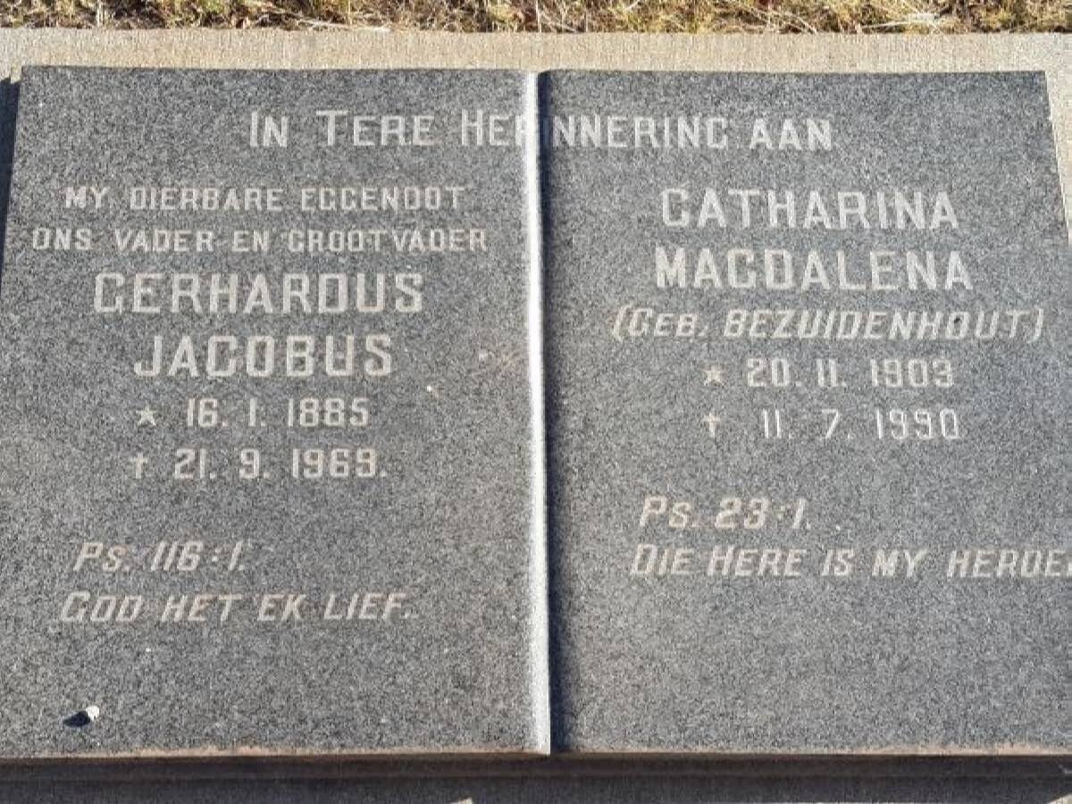 ? Gerhardus Jacobus 1885-1969 &amp; Catharina Magdalena BEZUIDENHOUT 1903-1990