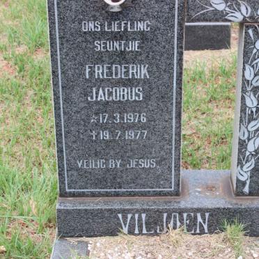 VILJOEN Frederik Jacobus 1976-1977
