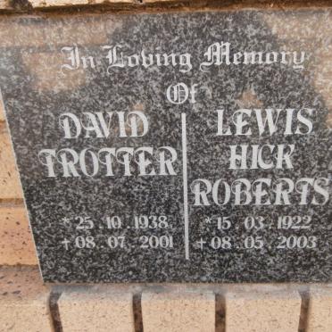 ROBERTS Lewis Hick 1922-2003 :: TROTTER David 1938-2001