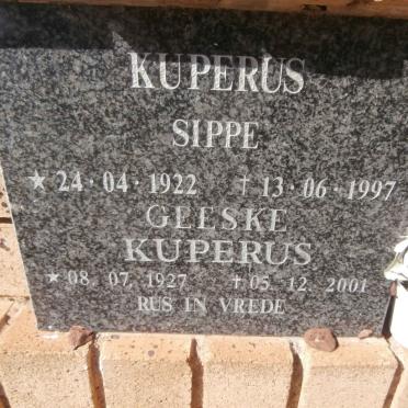 KUPERUS Sippe 1922-1997 &amp; Geeske 1927-2001