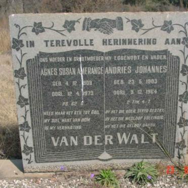 WALT Andries Johannes, van der 1903-1964 &amp; Agnes Susan Amerance 1909-1973